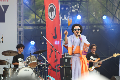 【厳選した人気の曲がりロベ260㎝超え⤴︎【関東地域限定 配達料込み込み】 BERRYTENLIVE 2025（ベリテンライブ2025）