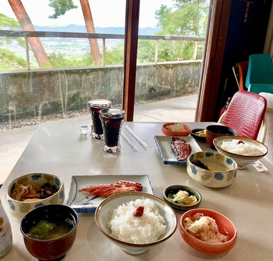 ８月の朝ご飯