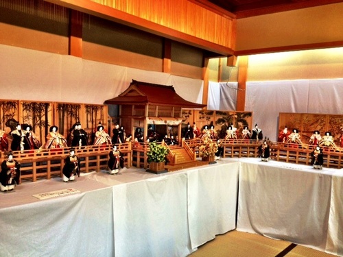 カメラにおさまらないくらいの大きさです！